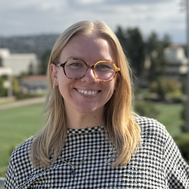 Headshot of Andrea Ross